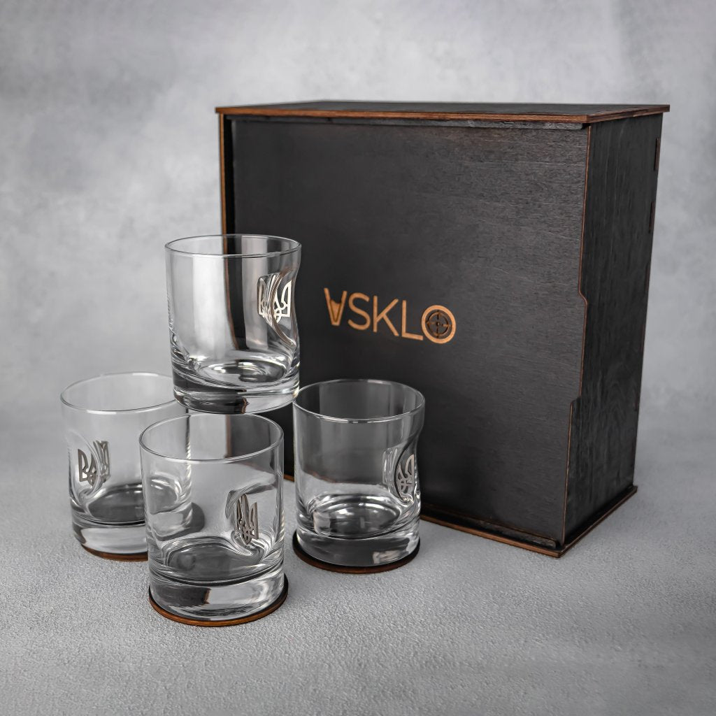 Set of 4 Glasses (with Coat of Arms Inserts) by VSKLO — side view of the product, photo 3, SKU 11280