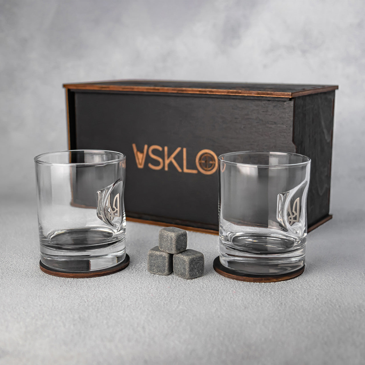 Набір на 2 склянки (з гербами) від VSKLO — вигляд збоку виробу, фото 3, артикул 10690
