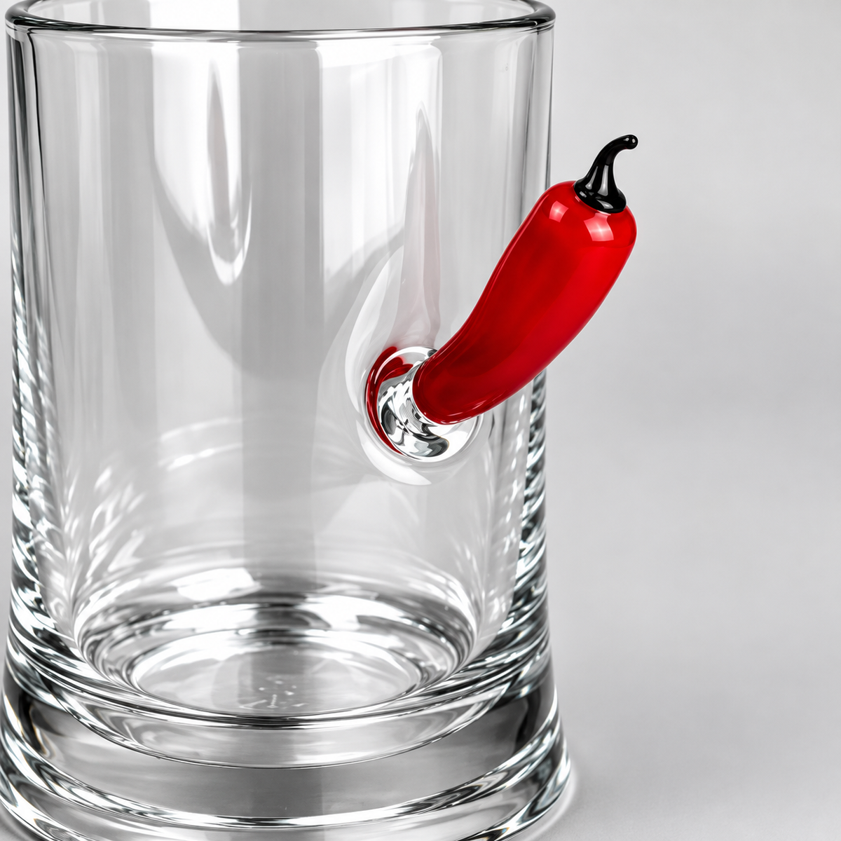 Set of 2 Beer Mugs — Pepper Inserts