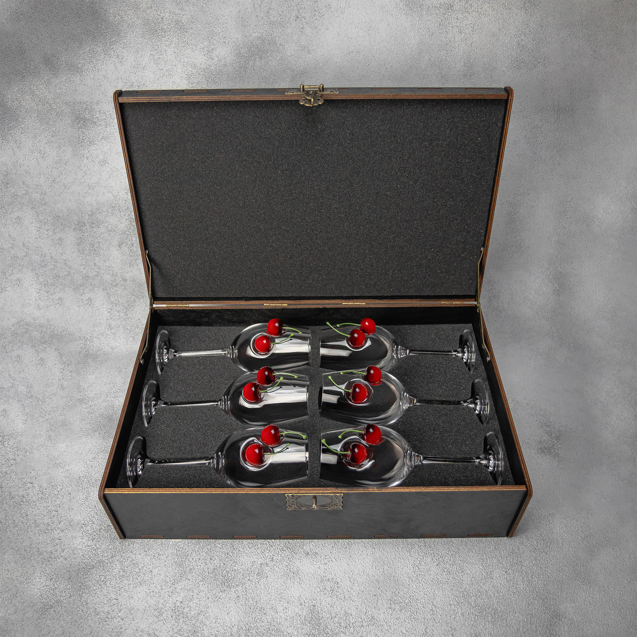 Set of 6 Wine Glasses (with Cherry Inserts) | VSKLO #2441