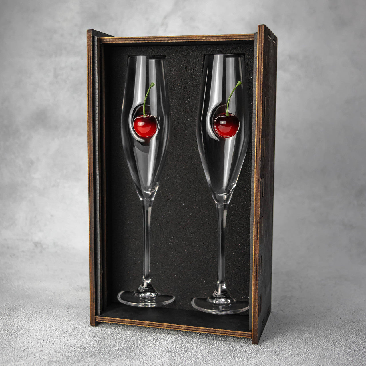 Set of 2 Glasses for champagne (with Cherry Inserts) | VSKLO #2342