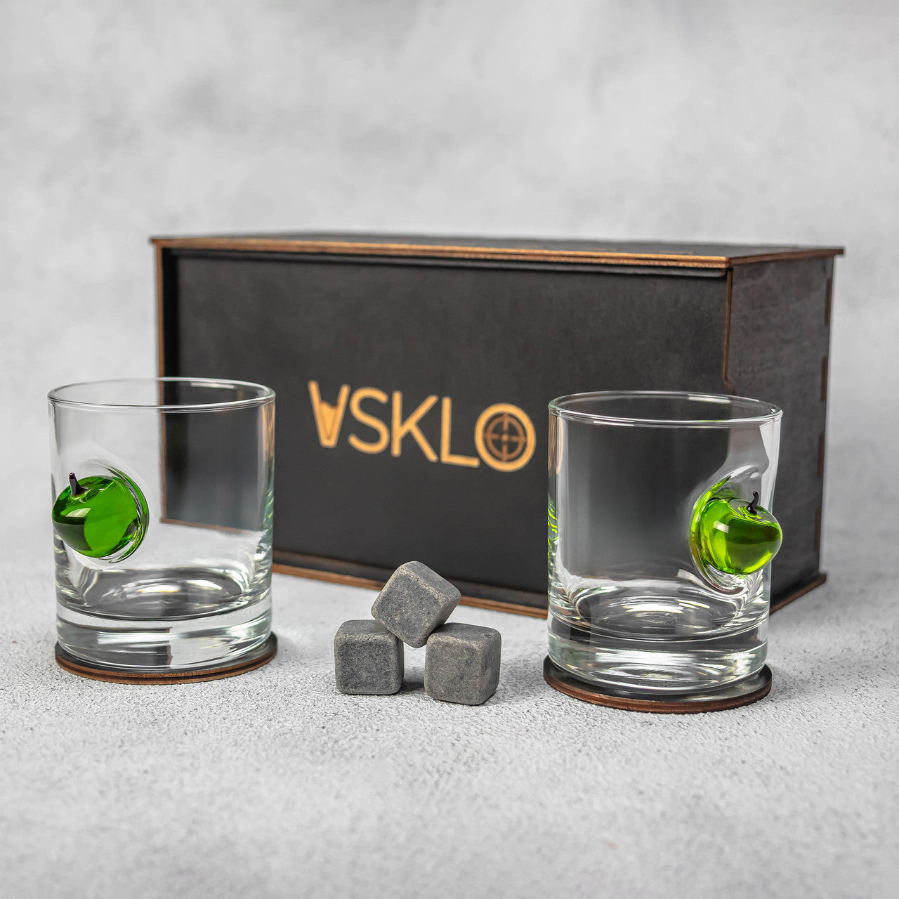 Набір на 2 склянки (з яблуками) від VSKLO — головне фото виробу, фото 1, артикул 10354