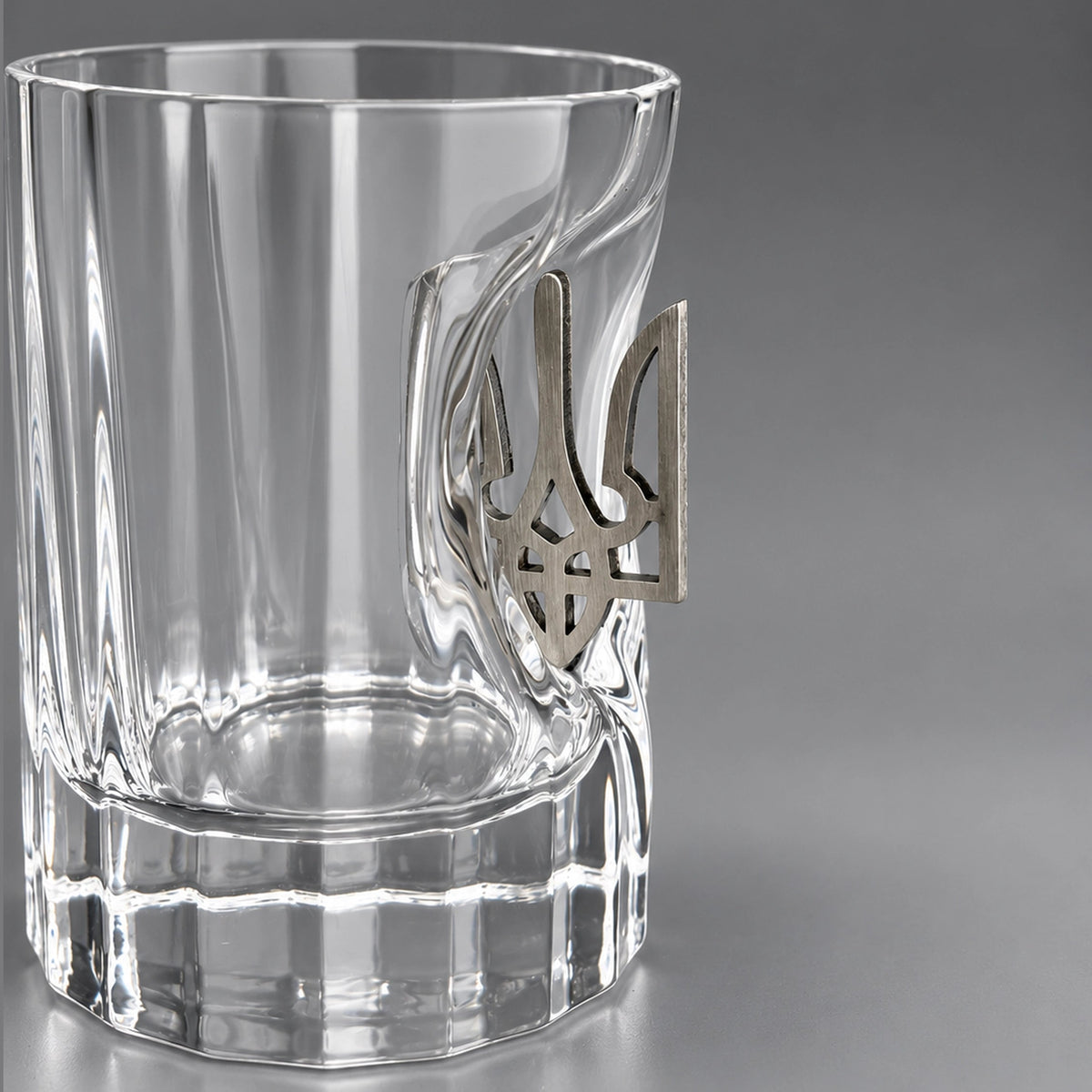 Faceted Crystal Shot Glass (with a Coat of Arms)
