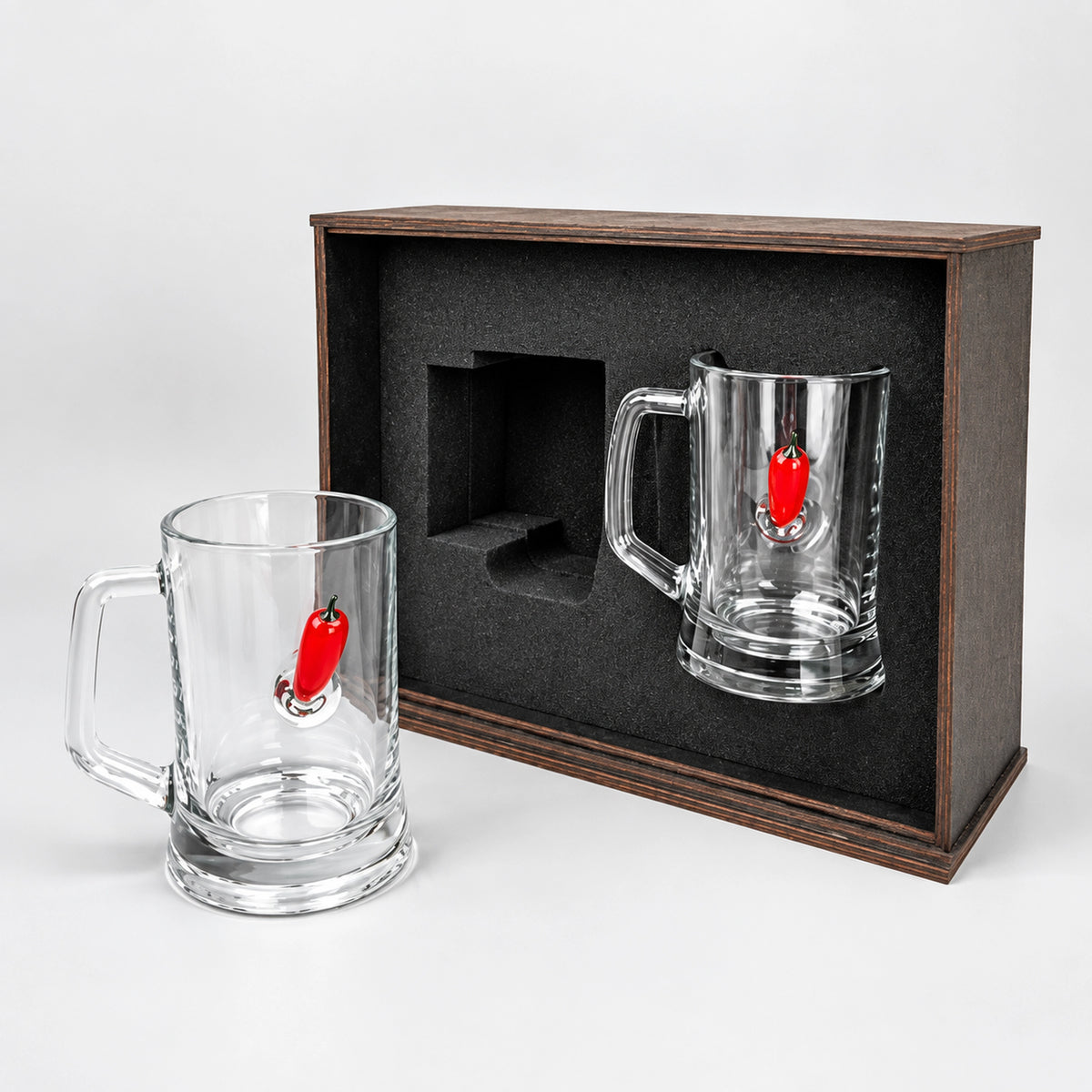 Set of 2 Beer Mugs — Pepper Inserts
