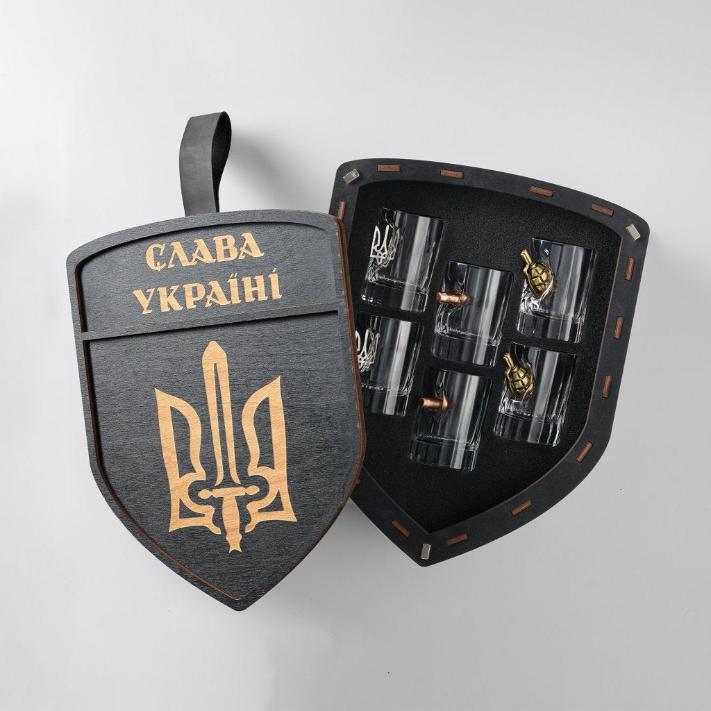Набір Шеврон маленький — кришталеві чарки (МІХ) + гравіювання від VSKLO — головне фото послуги, фото 1, артикул 10087
