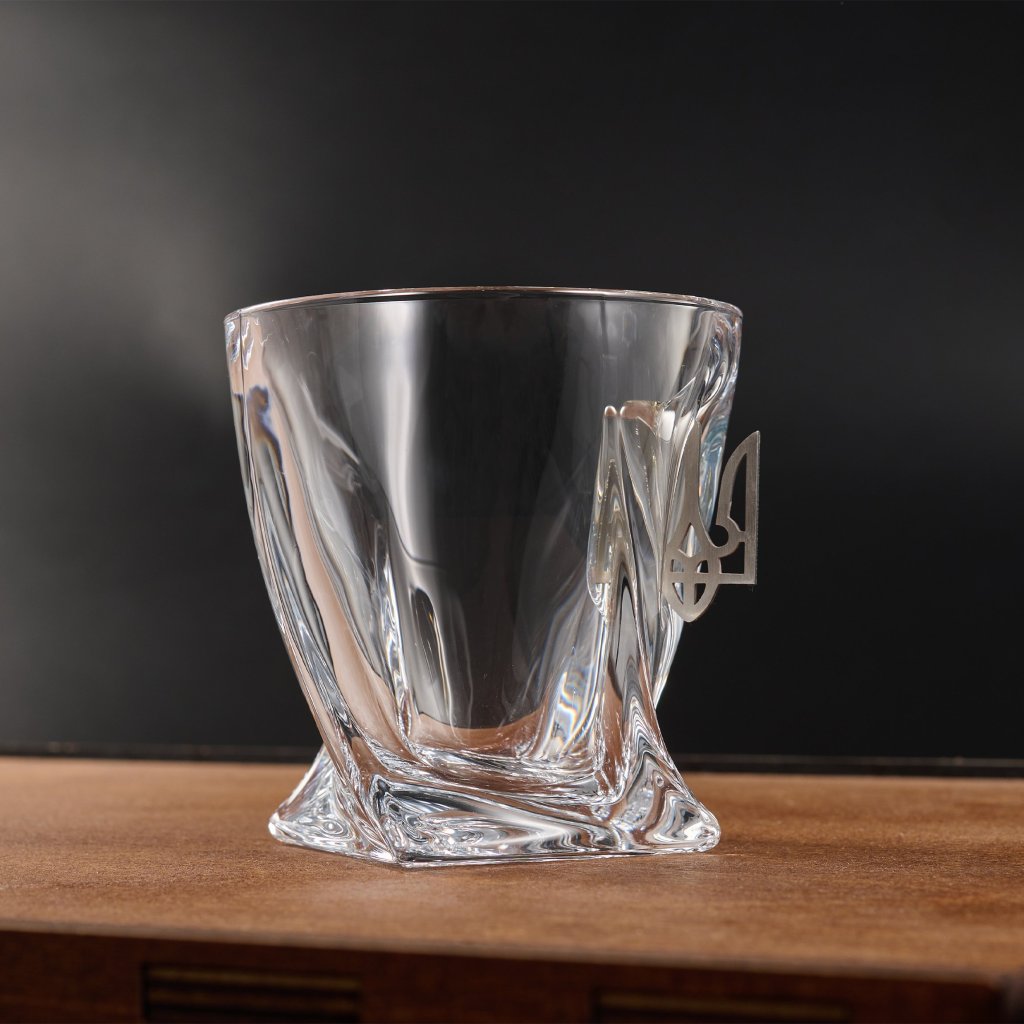 LEO Set 7 - crystal glasses (with Coat of Arms Inserts) by VSKLO — side view of the product, photo 3, SKU 11266
