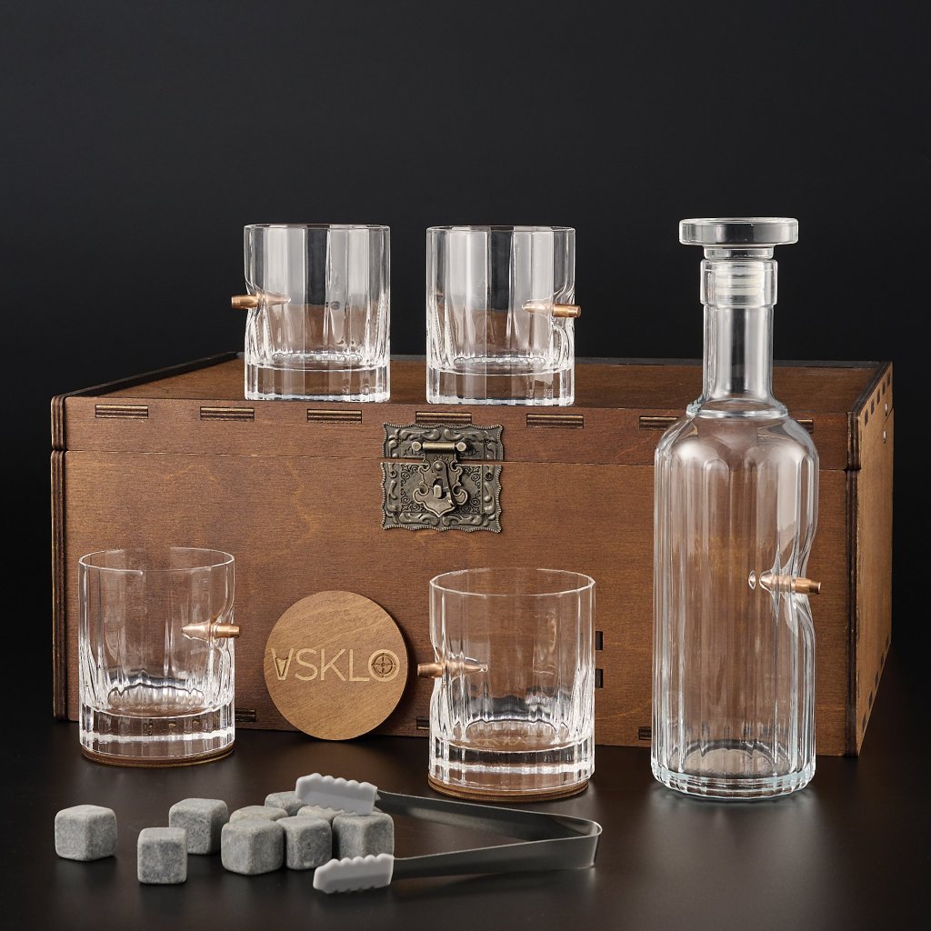 LEO Set 5 - faceted crystal (with Bullet Inserts) by VSKLO — close-up product view, photo 6, SKU 11263