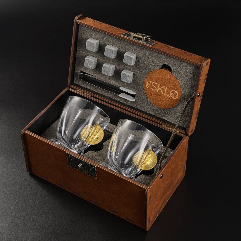 Set LEO 2 — crystal glasses (with a Bitcoin Insert) | VSKLO #1941