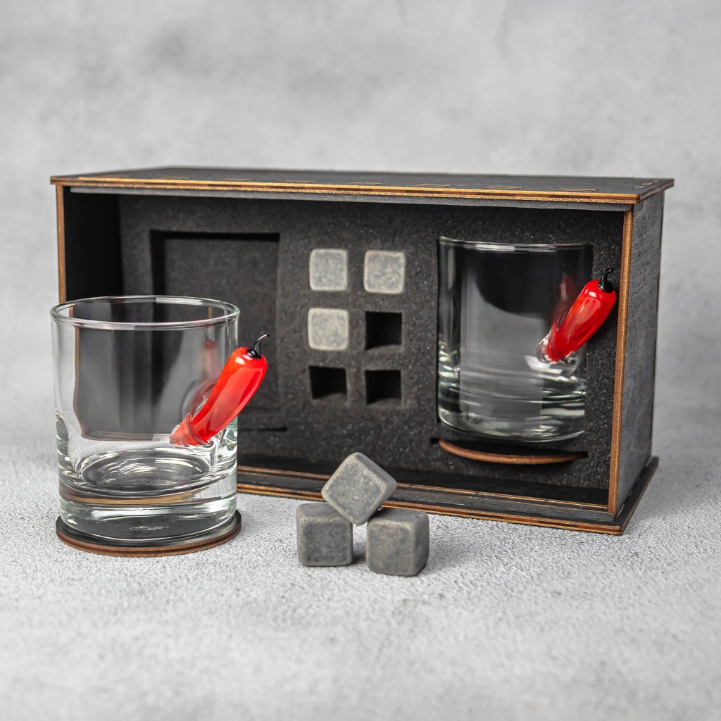 Set of 2 Glasses (with Pepper Inserts) by VSKLO — side view of the product, photo 3, SKU 11278