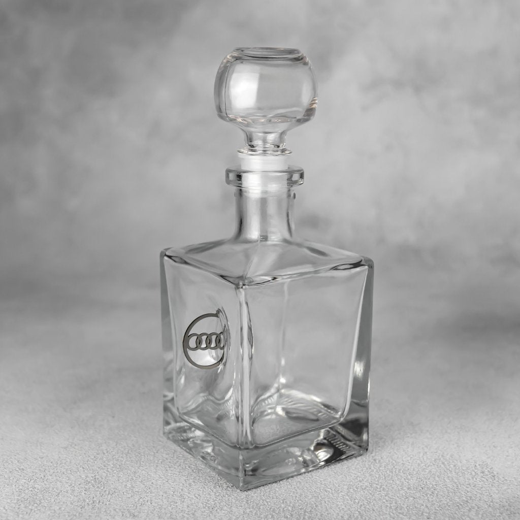 Набір чарок ALL INCLUSIVE (Audi) від VSKLO — вигляд збоку виробу, фото 3, артикул 10491