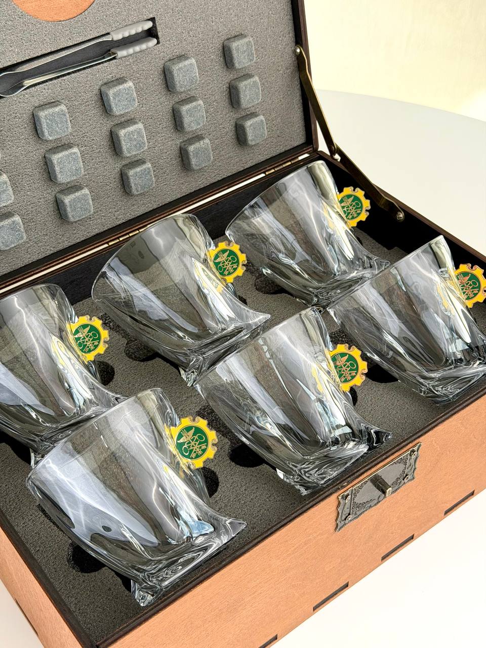 Набір LEO 6 - кришталеві склянки (МИТО)